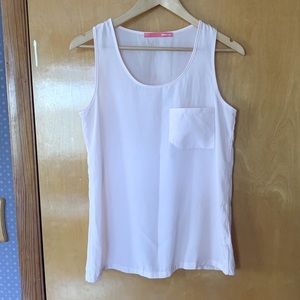 Silky tank in blush pink